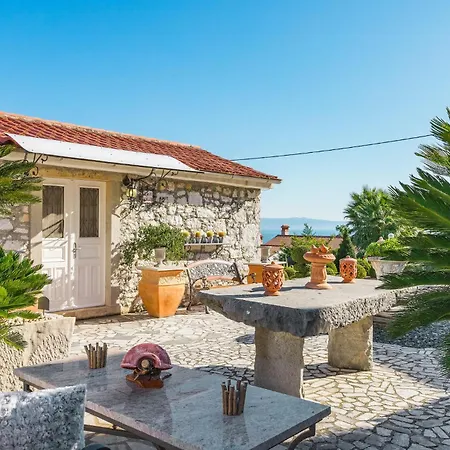 Pet Friendly In With House Sea View Ravni